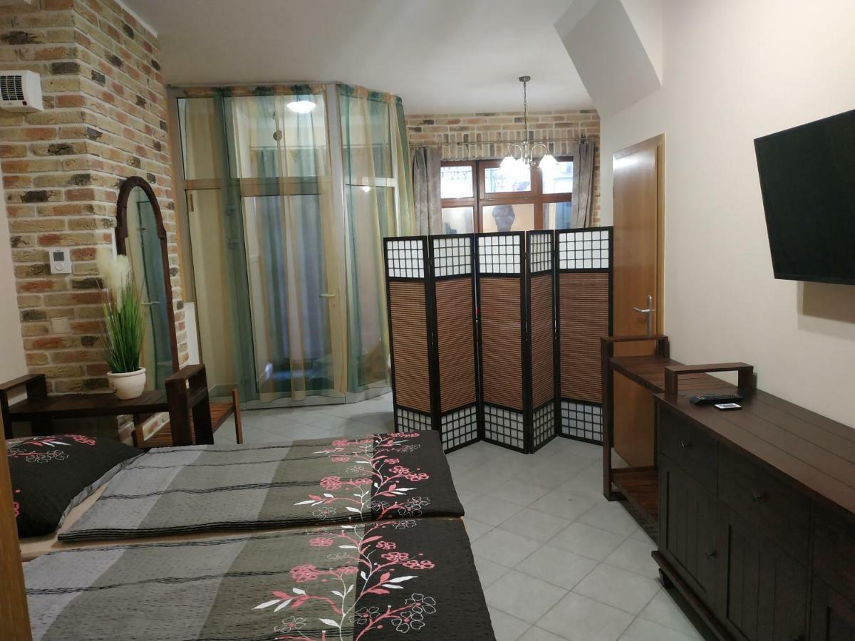 Apartman Holandska 120 Beroun 베로운 외부 사진