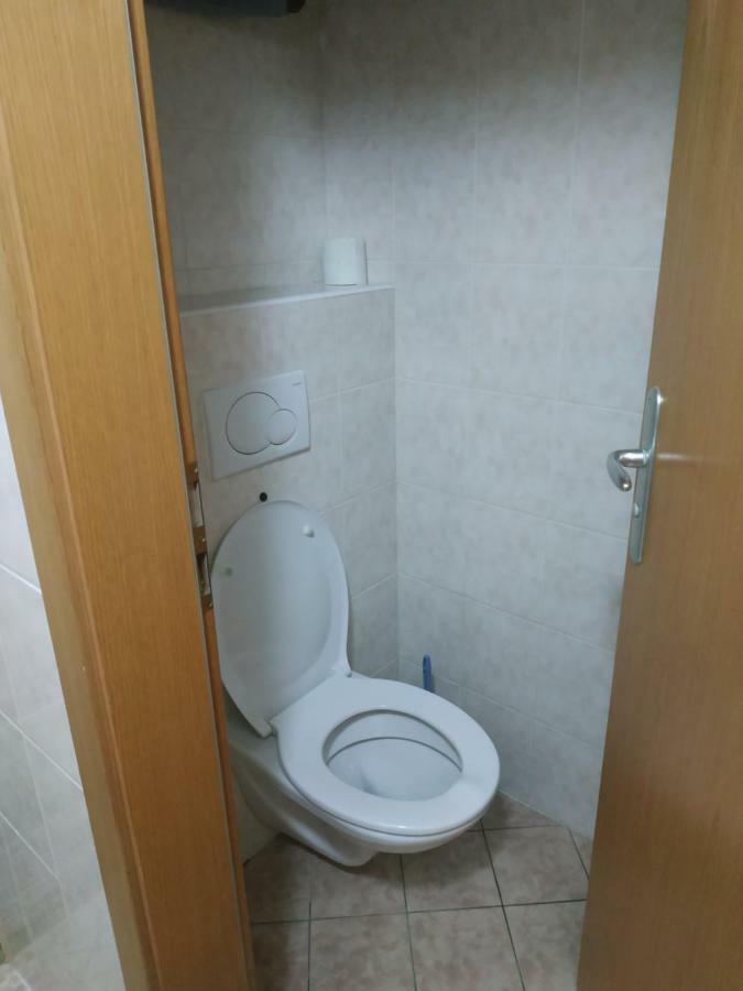 Apartman Holandska 120 Beroun 베로운 외부 사진